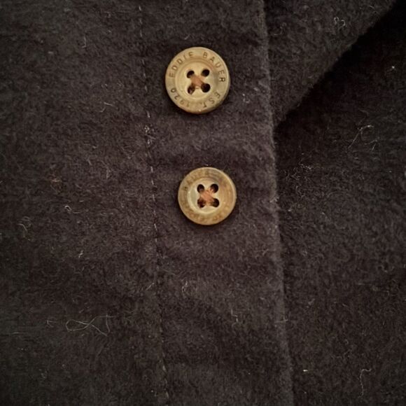 Eddie Bauer Dark blue mens LS cotton shirt w/ extra buttons - Picture 10 of 10